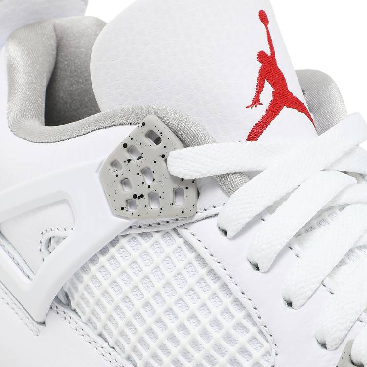 Air Jordan 4 Retro 'White Oreo'